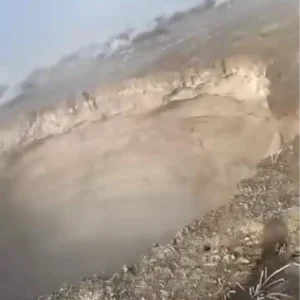 Konya’da Yerleşim Yerine Yakın Obruk Oluştu