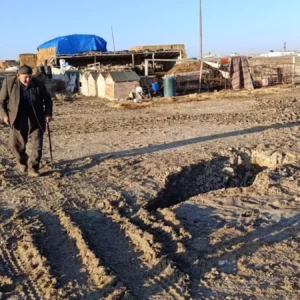 Konya’da Obruk Tedirginliği: Çatlaklar ve Çökmeler Meydana Geldi